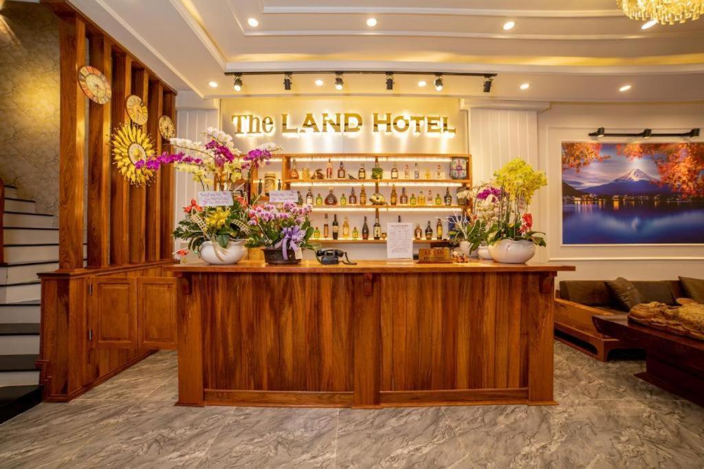 The Land Hotel & Apartment Вунгтау Экстерьер фото