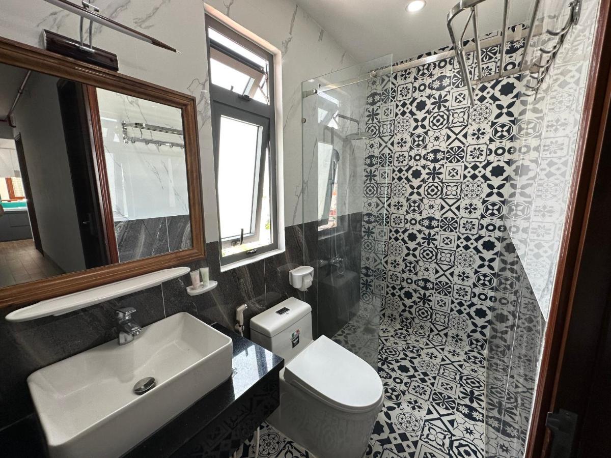 The Land Hotel & Apartment Вунгтау Экстерьер фото