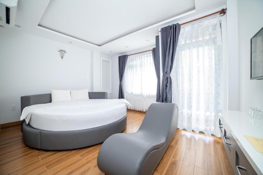 The Land Hotel & Apartment Вунгтау Экстерьер фото