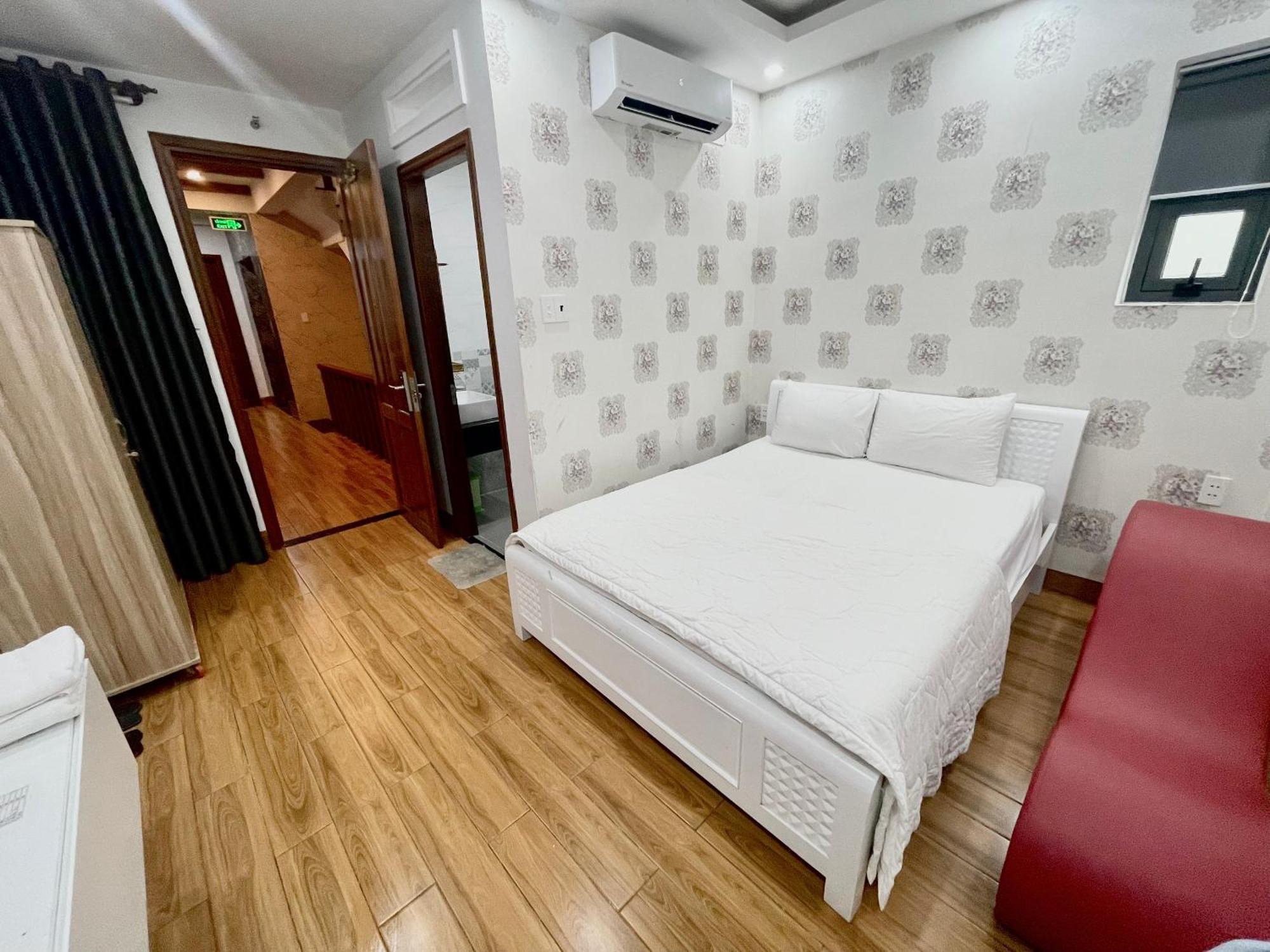 The Land Hotel & Apartment Вунгтау Экстерьер фото