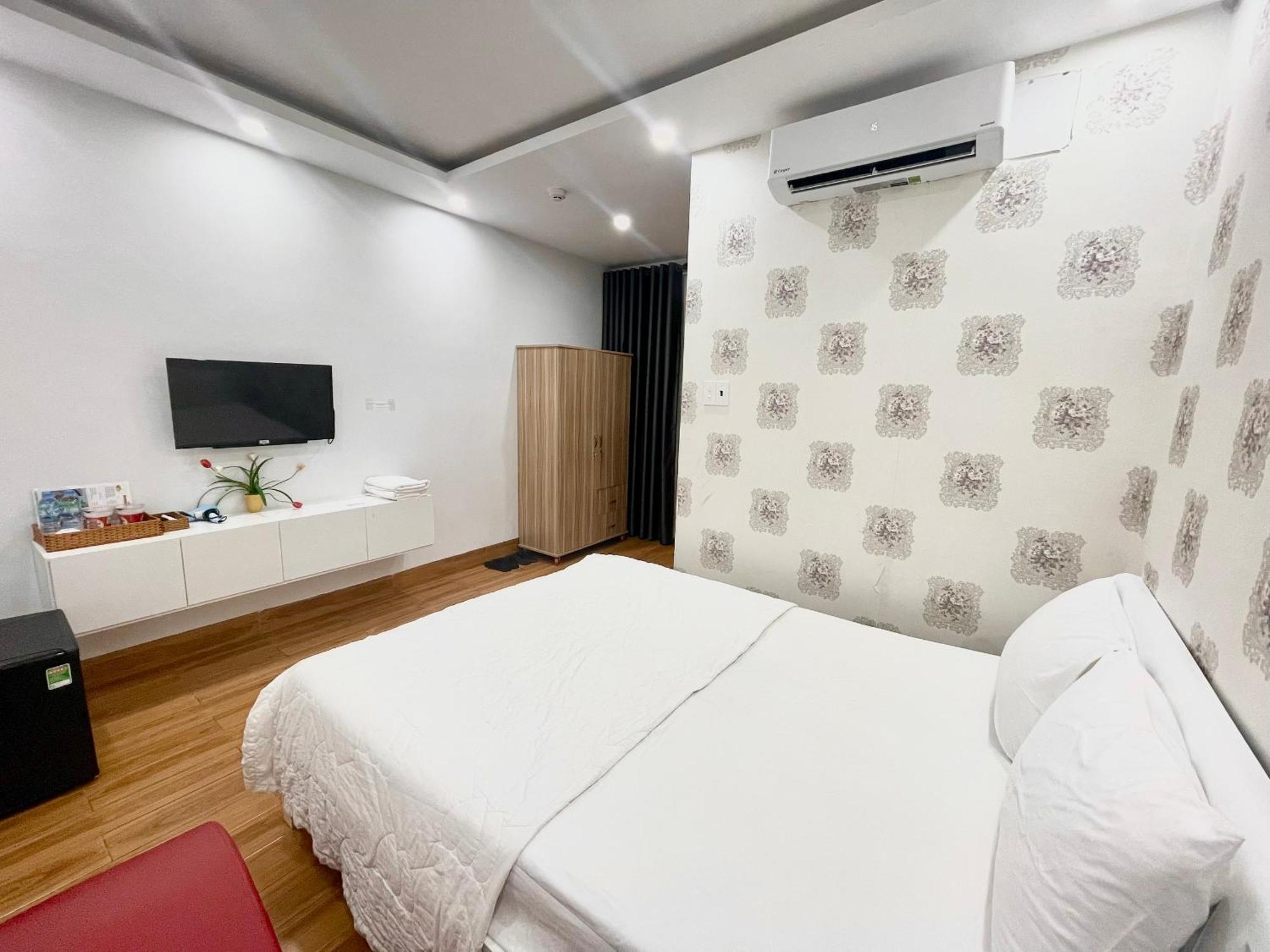 The Land Hotel & Apartment Вунгтау Экстерьер фото
